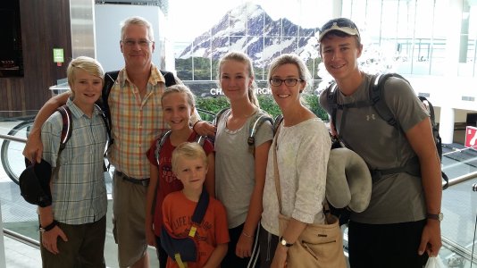 Team Nolan Aukland NZ Airport.jpg