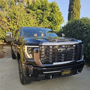 20241122_GMC2500HD_Denali.jpg